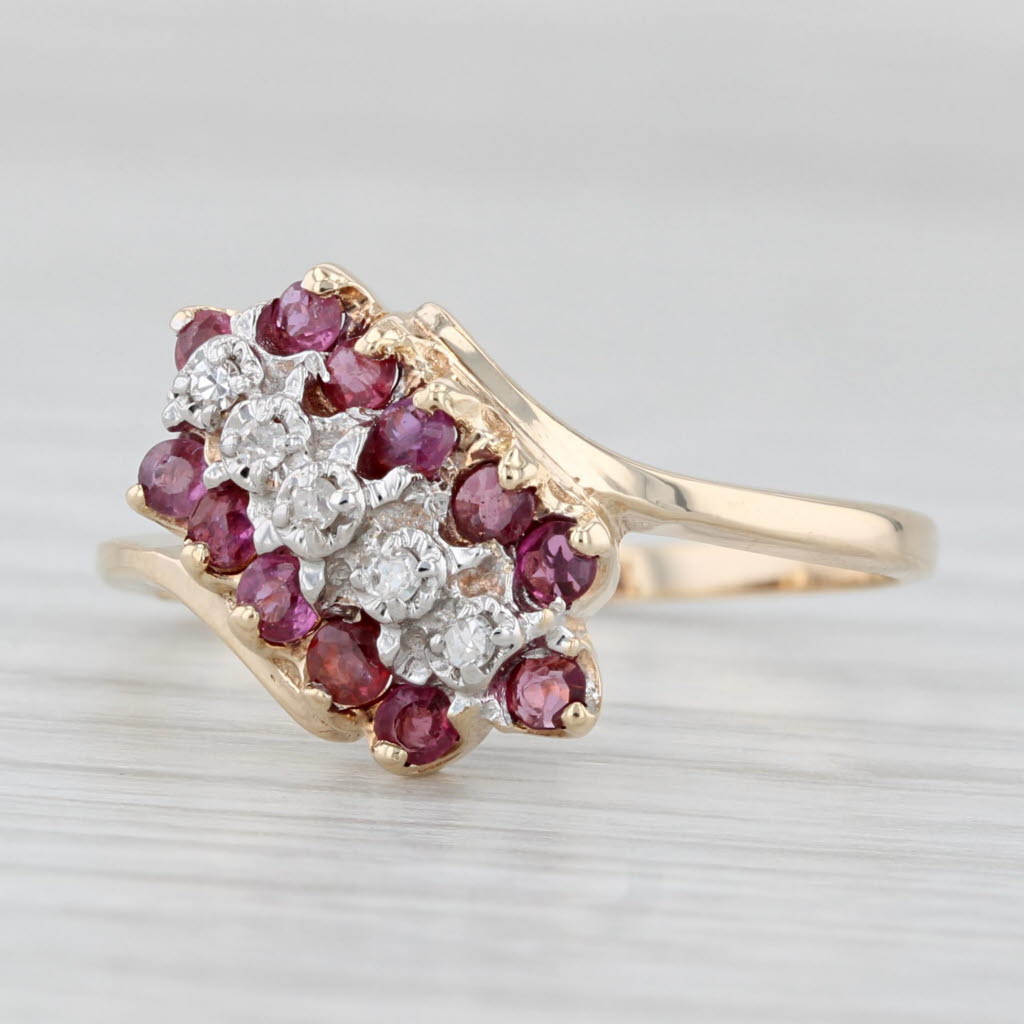 Light Gray 0.44ctw Ruby Diamond Bypass Ring 10k Yellow Gold Size 8.5