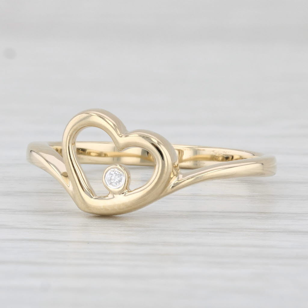 Light Gray Diamond Accented Heart Ring 14k Yellow Gold Size 7.5