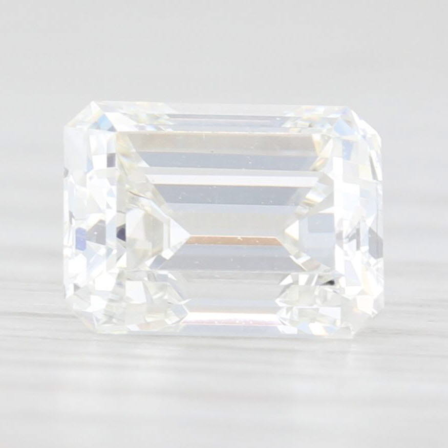 Light Gray Loose Diamond Solitaire 2.02ct Emerald Cut IGI VS1 H