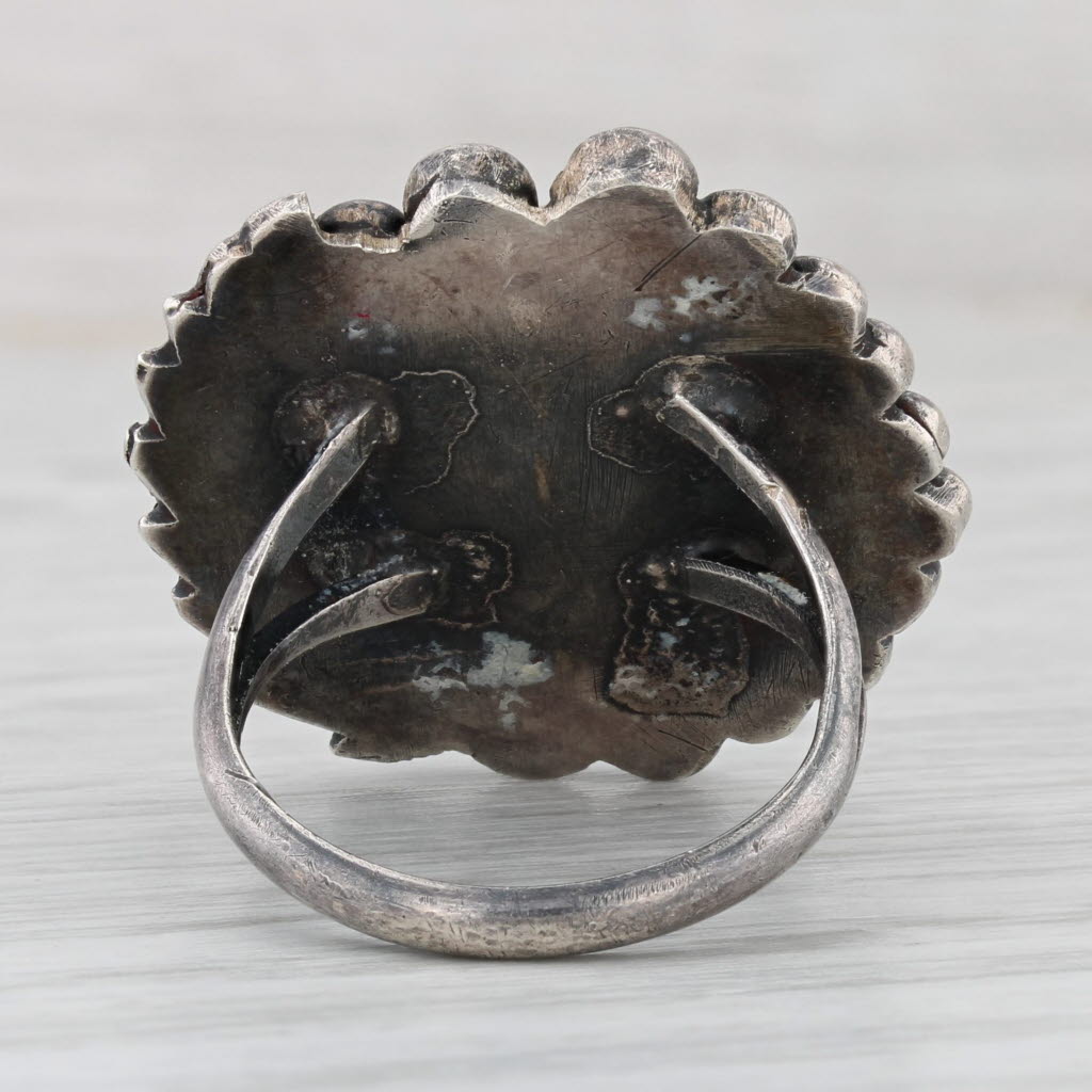 Light Gray Native American Turquoise Leaf Ring Sterling Silver Size 7.25 Statement
