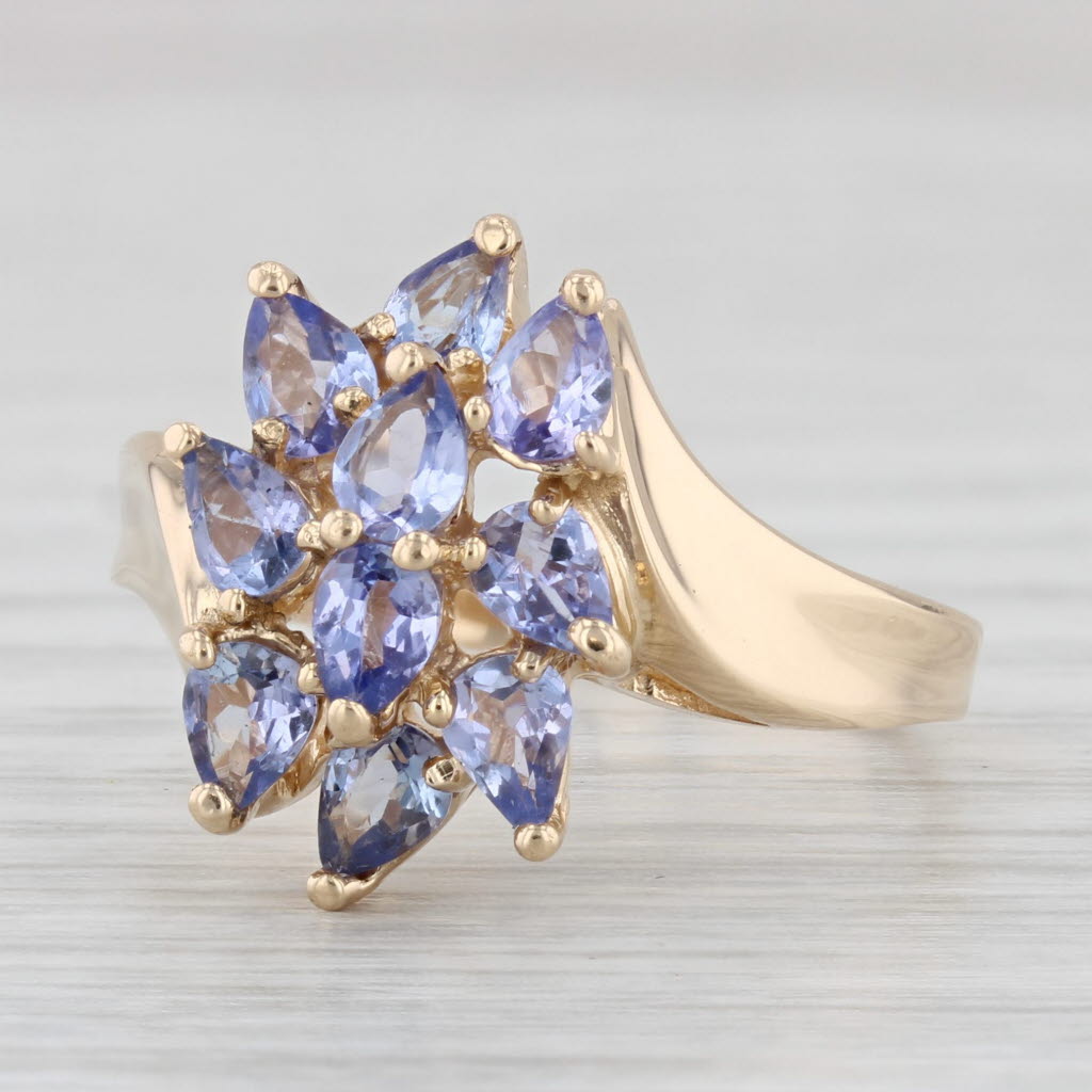 Light Gray 1.50ctw Tanzanite Cluster Ring 14k Yellow Gold Size 8