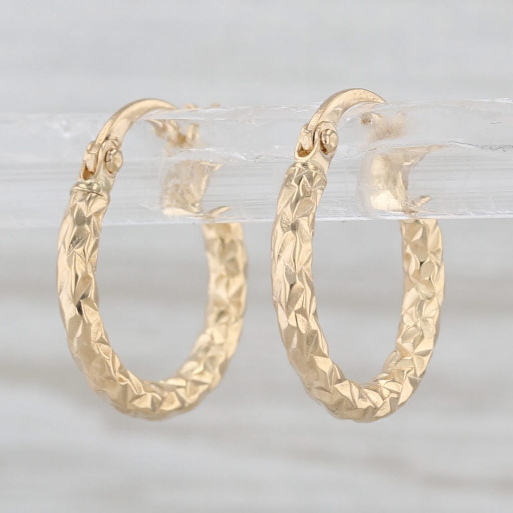 Textured Small Hoop Earrings 18k Yellow Gold Snap Top Round Hoops