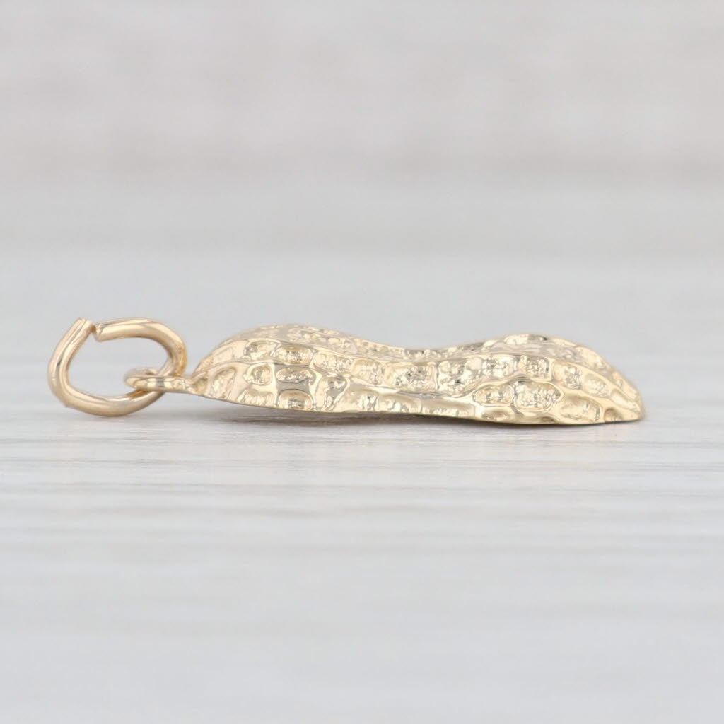 Light Gray Vintage Peanut Charm 14k Yellow Gold Pendant