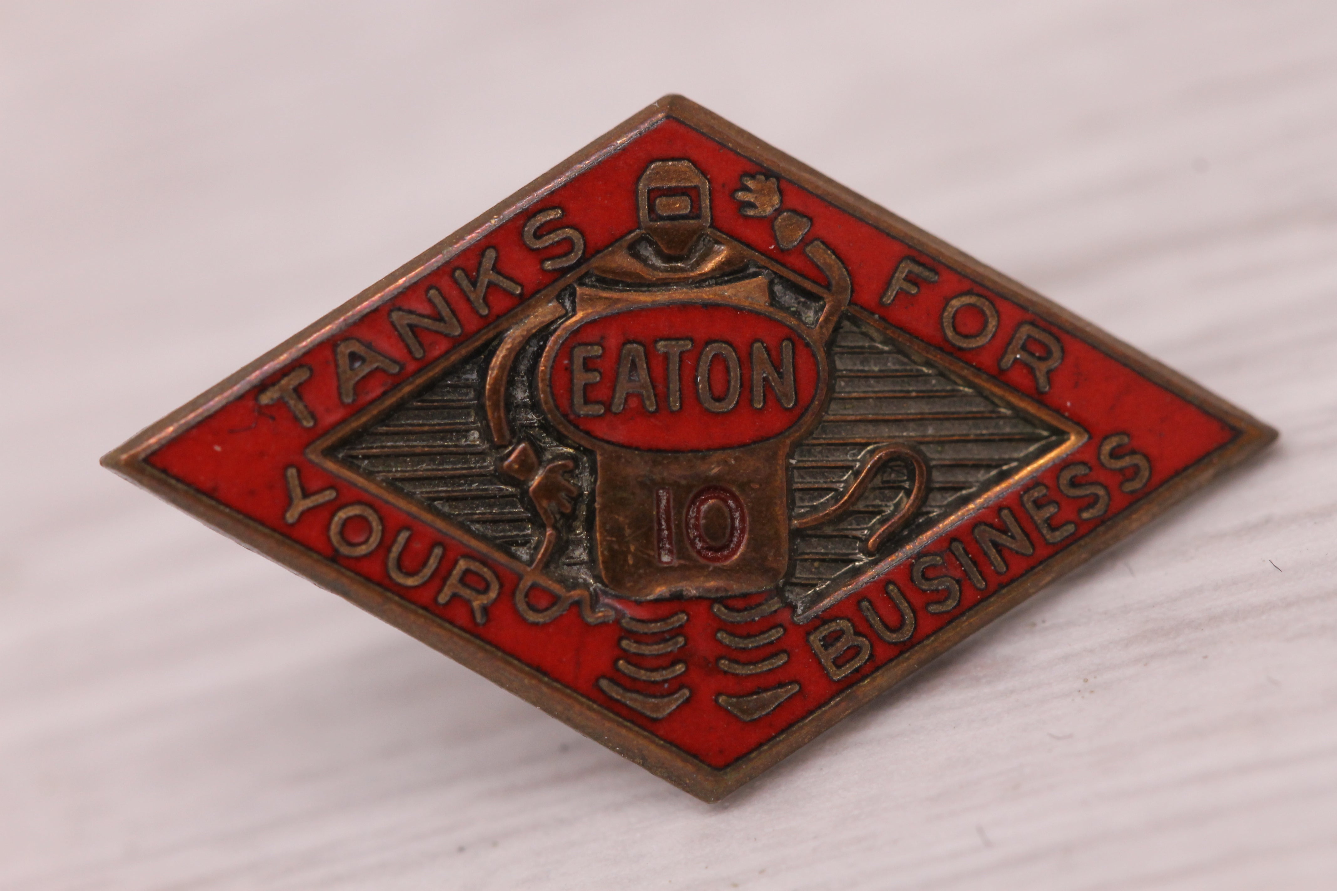 Gray Vintage Eaton Gas Company Red Enamel 10 Year Service Pin