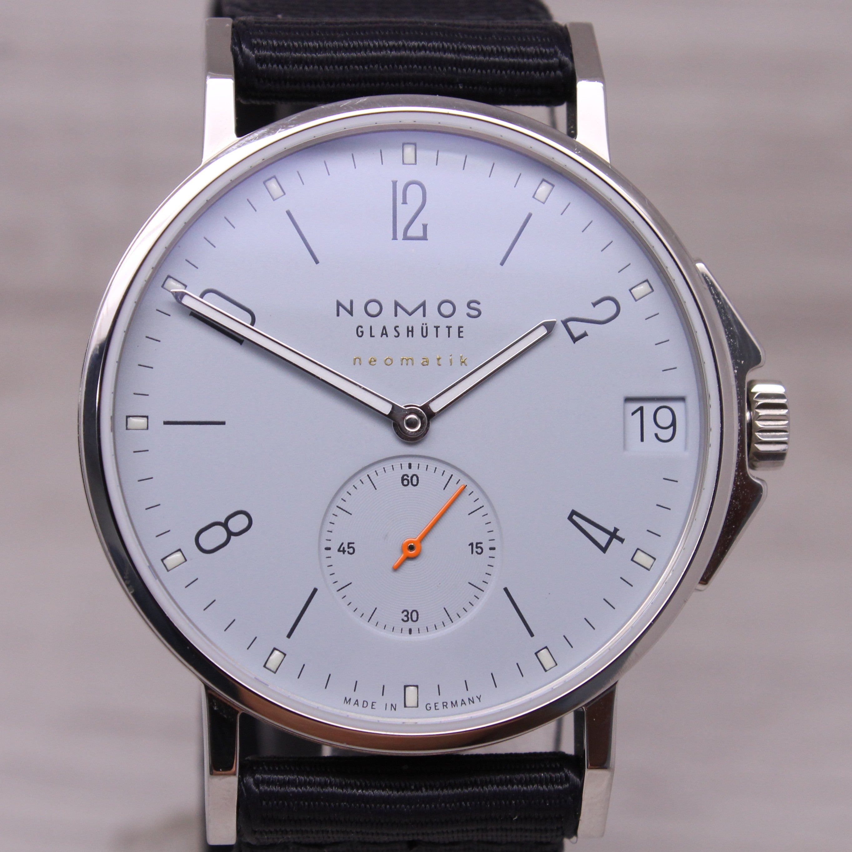 Nomos Glashutte Ahoi Neomatik 38 Date Sky Mens Steel Automatic Watch w/ Box