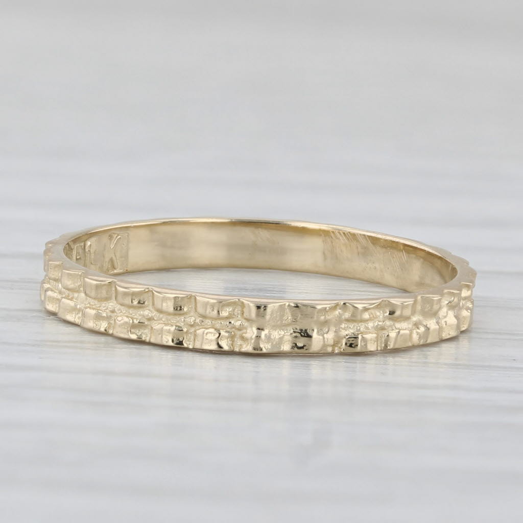 Light Gray Patterned Stackable Ring 14k Yellow Gold Size 6 Wedding Band