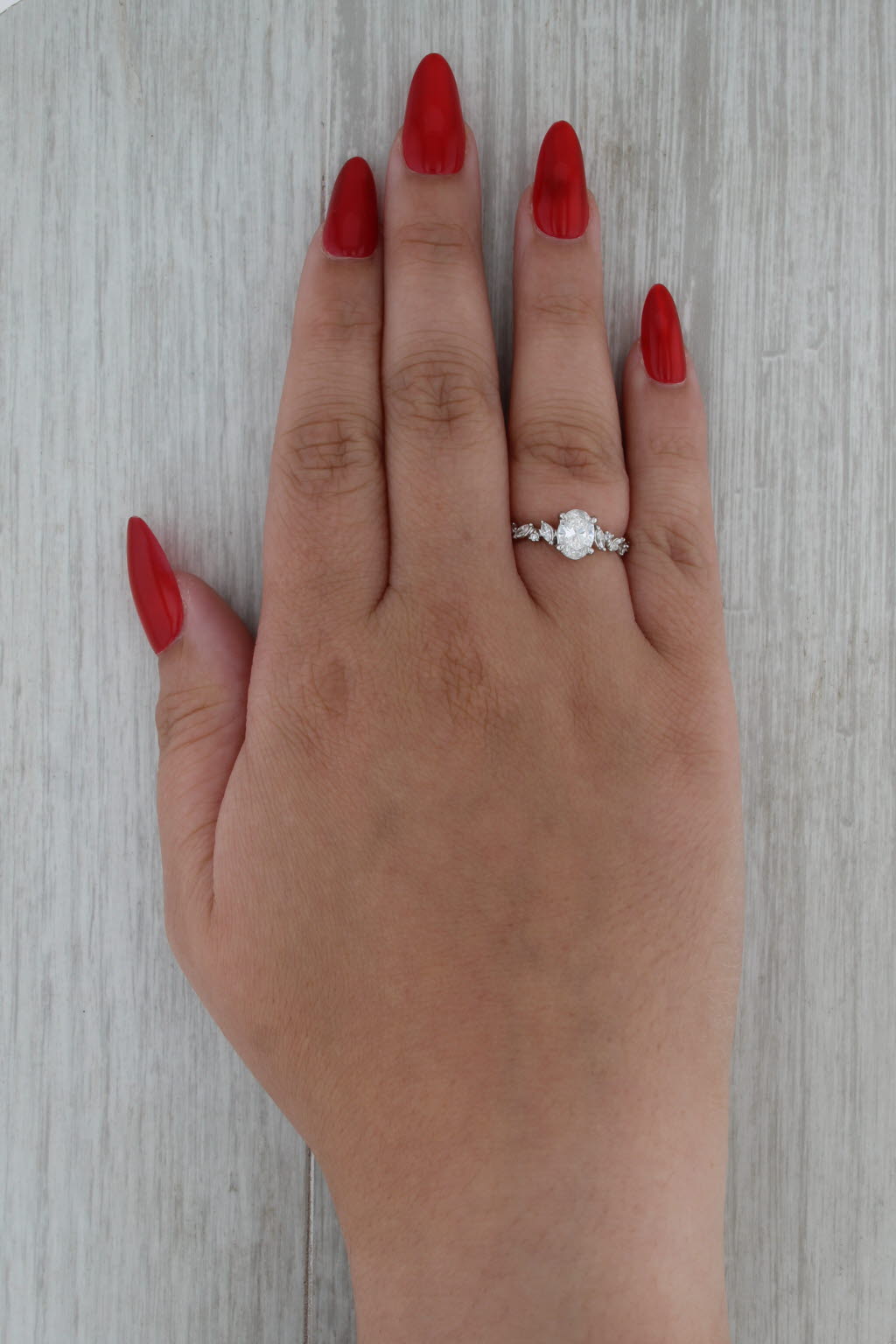 IGI 1.06ctw Oval Lab Grown Diamond Engagement Ring 14k White Gold Size 6.25
