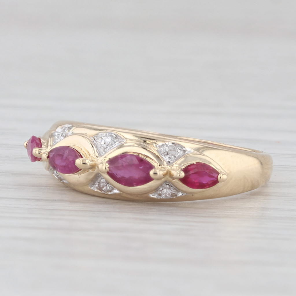 Light Gray 0.53ctw Ruby 3-Stone Diamond Ring 14k Yellow Gold Size 7.5