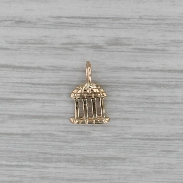 UNC Chapel Hill Old Well Charm 14k Gold University North Carolina Pendant