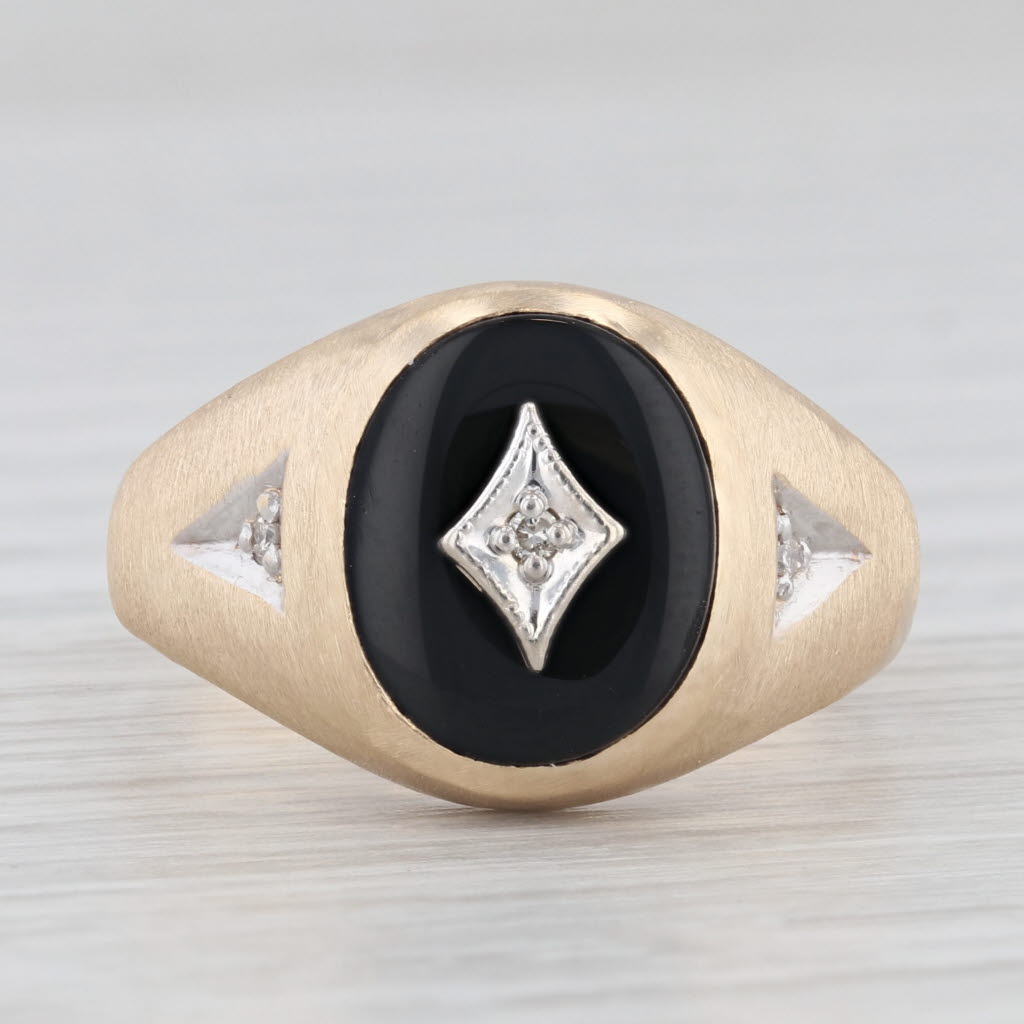 Light Gray Vintage Men's Onyx Diamond Signet Ring 10k Yellow Gold Size 9.75-10