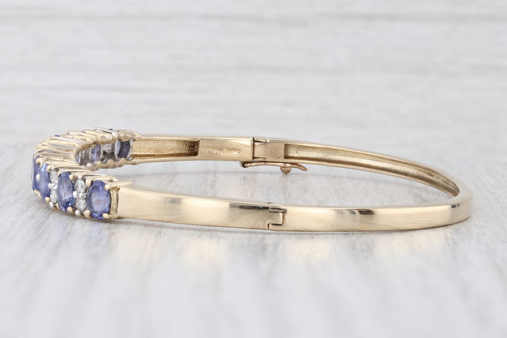 Light Gray Cardow Tanzanite Diamond Bangle Bracelet 14k Yellow Gold 7"