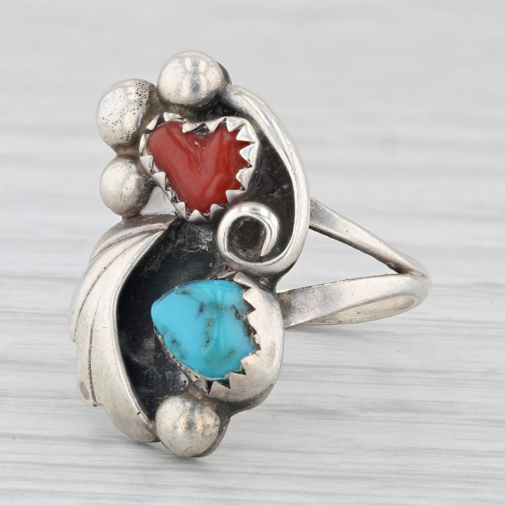 Light Gray Vintage Native American Coral Turquoise Statement Ring Sterling Silver Size 4.5