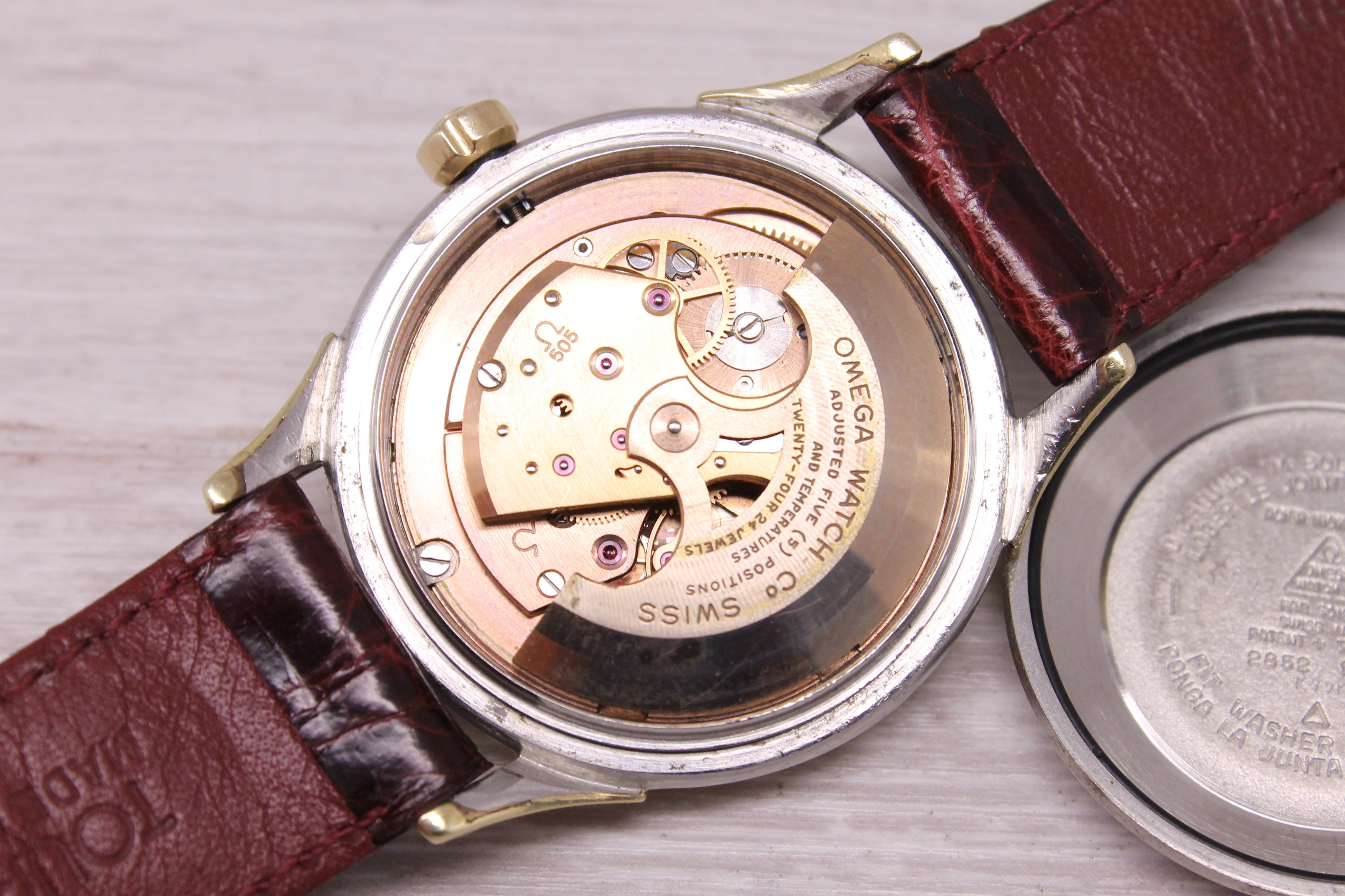 Vintage c.1958 Omega Constellation Arrowhead 35mm Gold Cap Watch ref.2852 c.500