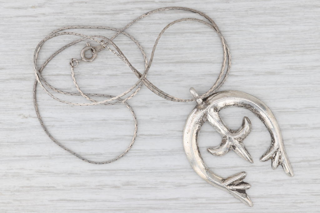 Sterling Silver Navajo Sandcast Naja Vintage Native American Pendant Necklace