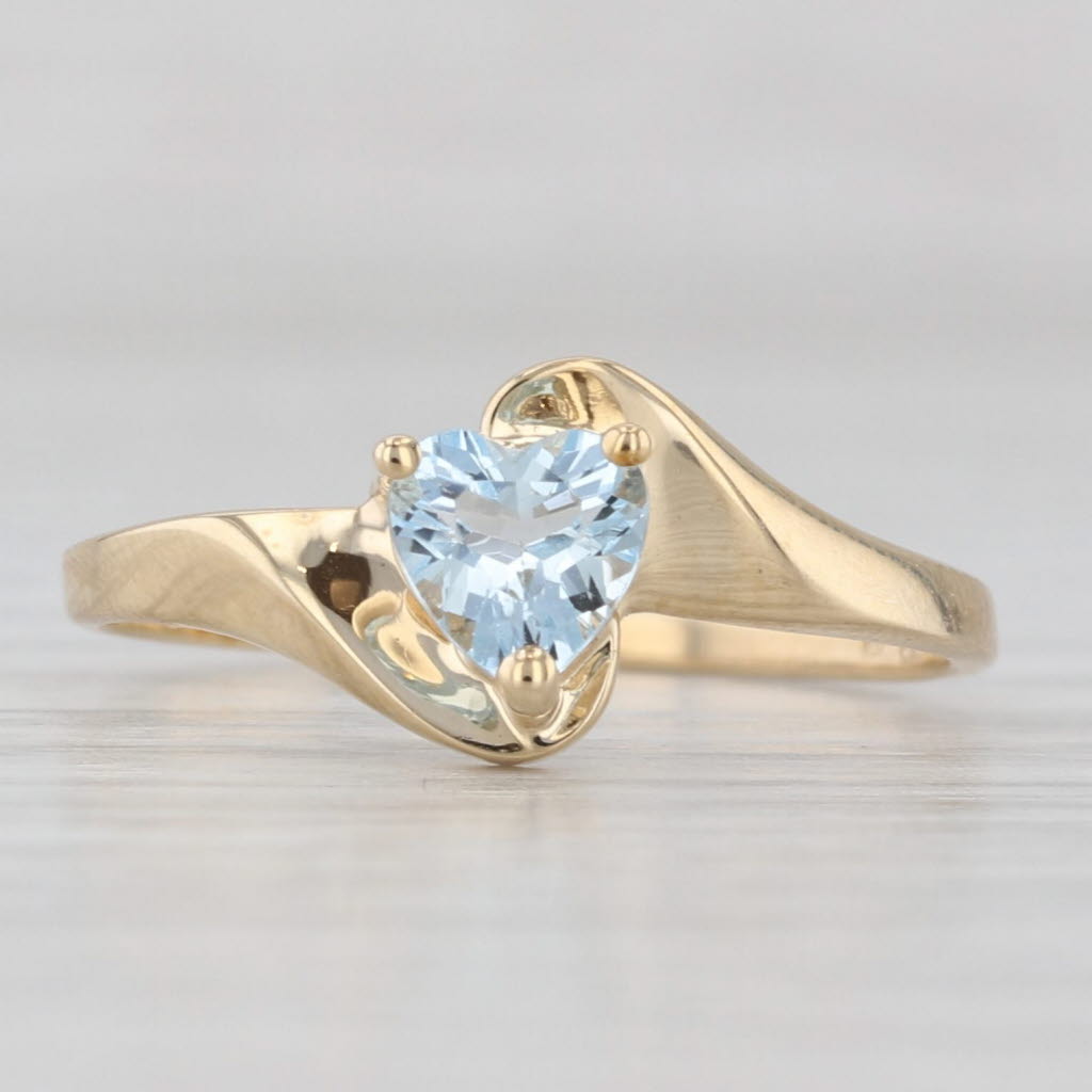 Light Gray 0.38ct Aquamarine Heart Bypass Ring 10k Yellow Gold March Birthstone Size 6.5