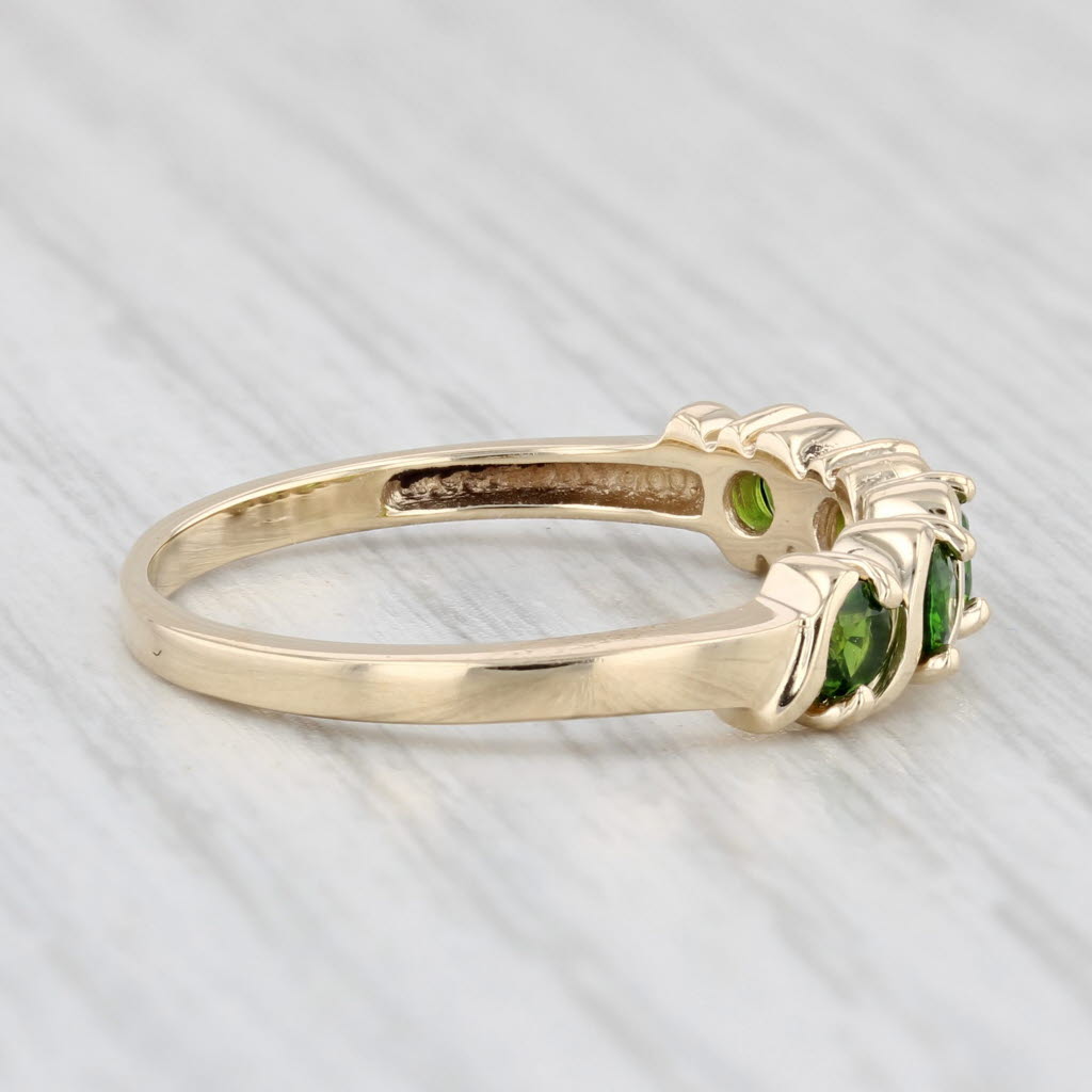 Light Gray 0.65ctw Green Chrome Diopside Ring 14k Yellow Gold Size 8 Stackable