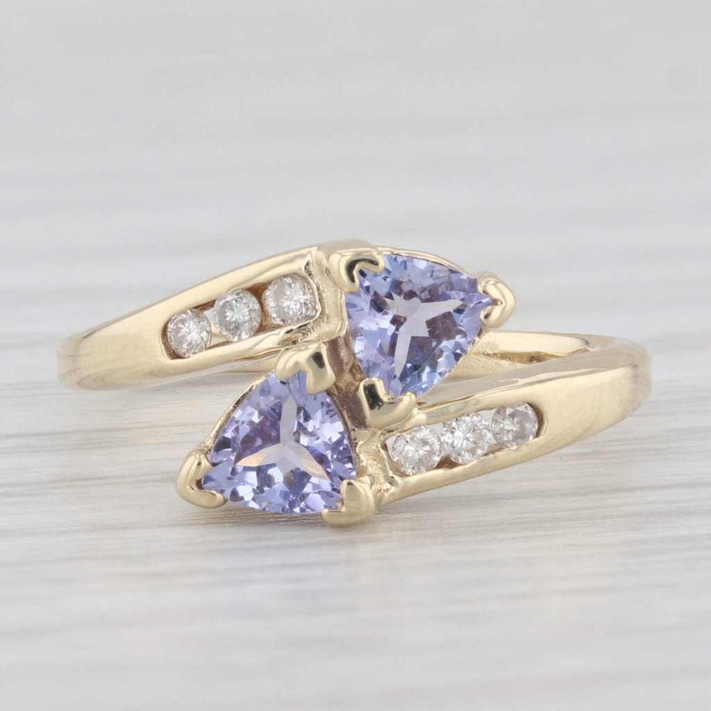 Light Gray 0.59ctw Tanzanite Diamond Bypass Ring 10k Yellow Gold Size 5.25