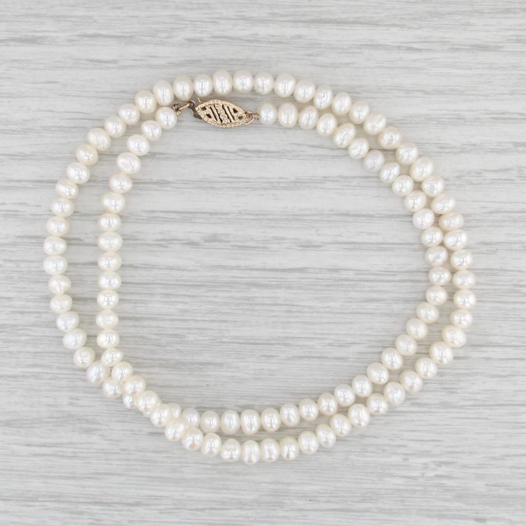 Feshwater Cultured Pearl Single Strand Necklace 14k Yellow Gold Clasp 18.25"