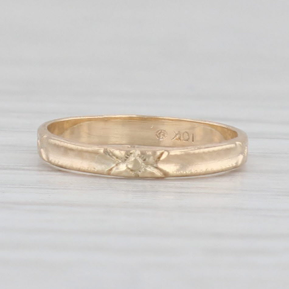 Light Gray Antique Keepsake Floral Baby Ring 10k Yellow Gold Small Baby Size