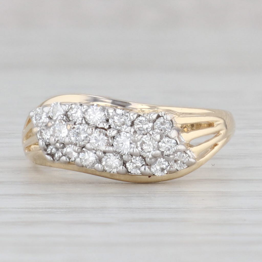 Light Gray 0.50ctw VS2 Diamond Cluster Ring 14k Yellow Gold Size 7