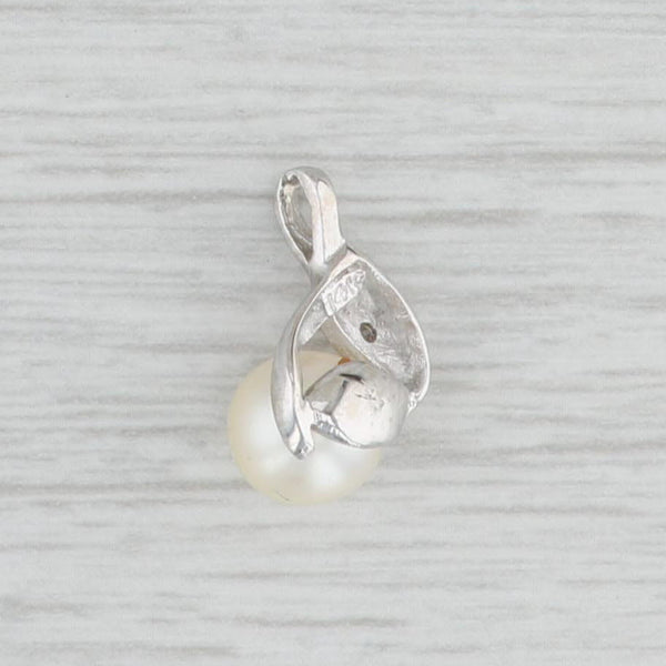 Light Gray Cultured Pearl Diamond Pendant 14k White Gold Small Flower Drop