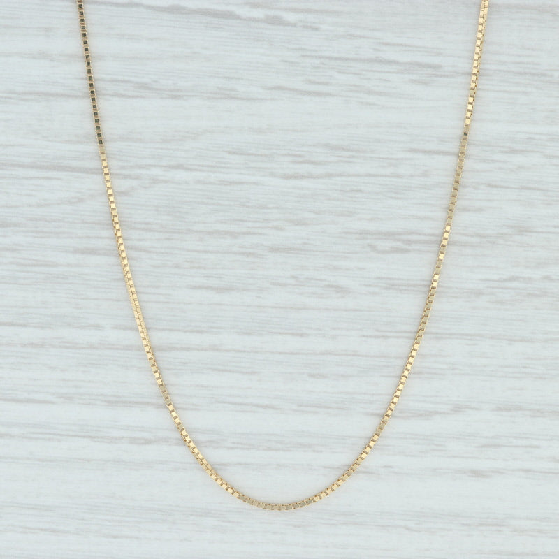 Light Gray New Box Chain Necklace 18" 18k Yellow Gold 0.9mm Italian Lobster Clasp