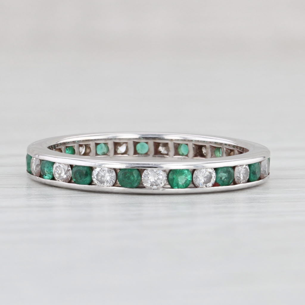 Light Gray 0.90ctw Emerald Diamond Eternity Band 14k White Gold Size 6.75 Wedding Ring