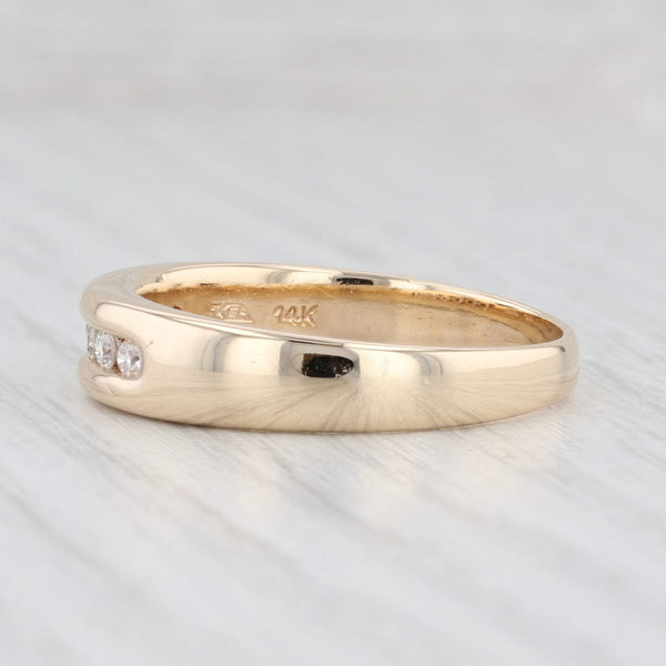 Light Gray 0.20ctw Diamond Men's Wedding Band 14k Yellow Gold Size 11 Ring