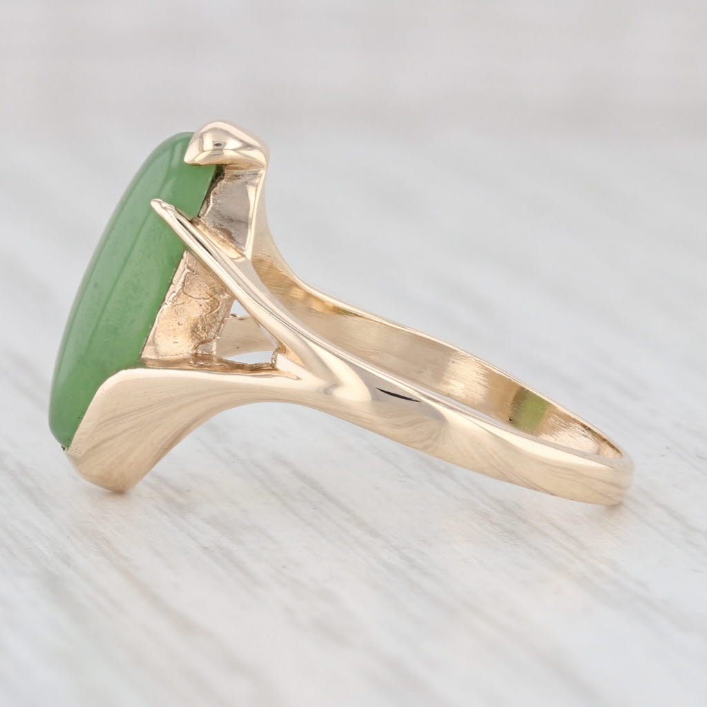 Light Gray Green Nephrite Jade Solitaire Ring 14k Yellow Gold Size 6.75 Oval Cabochon