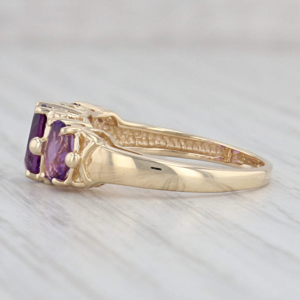Light Gray 1.50ctw Oval 3-Stone Amethyst Ring 14k Yellow Gold Size 7