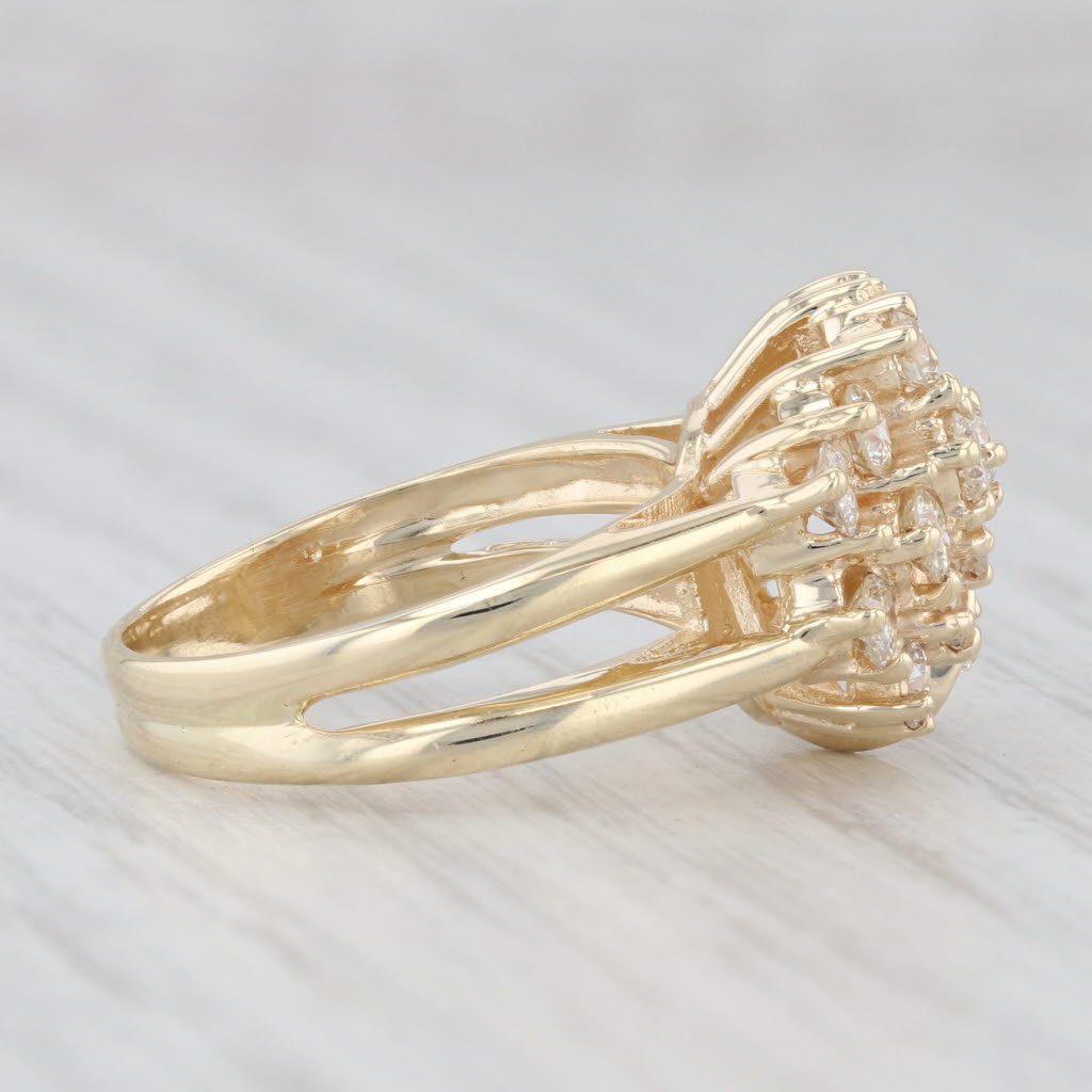 Light Gray 0.90ctw Diamond Cluster Heart Ring 14k Yellow Gold Size 6 Cocktail