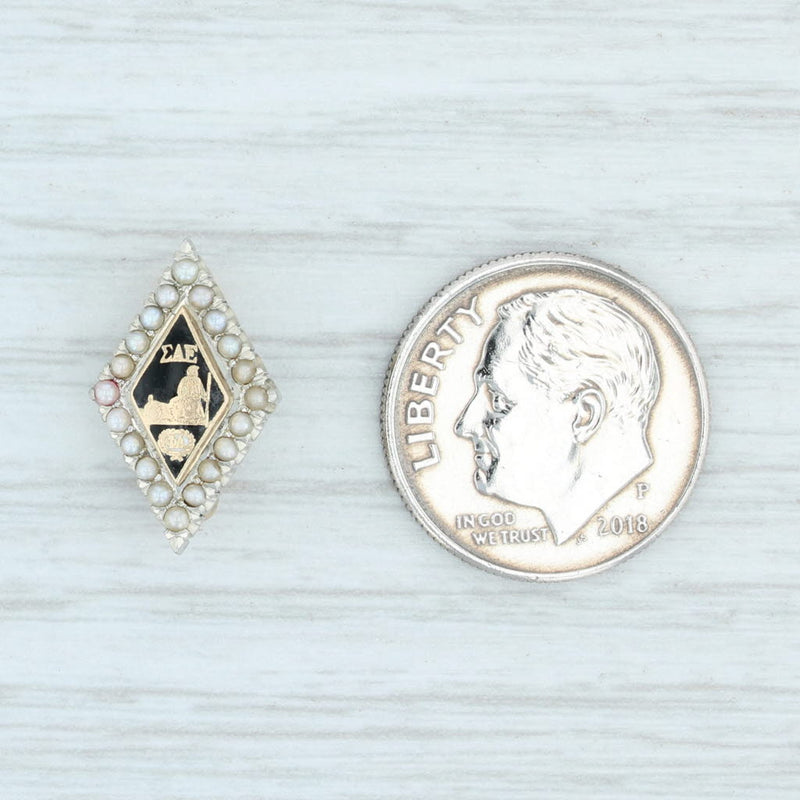 Light Gray Sigma Alpha Epsilon Badge 18k White Gold Pearl Black Enamel SAE Fraternity Pin