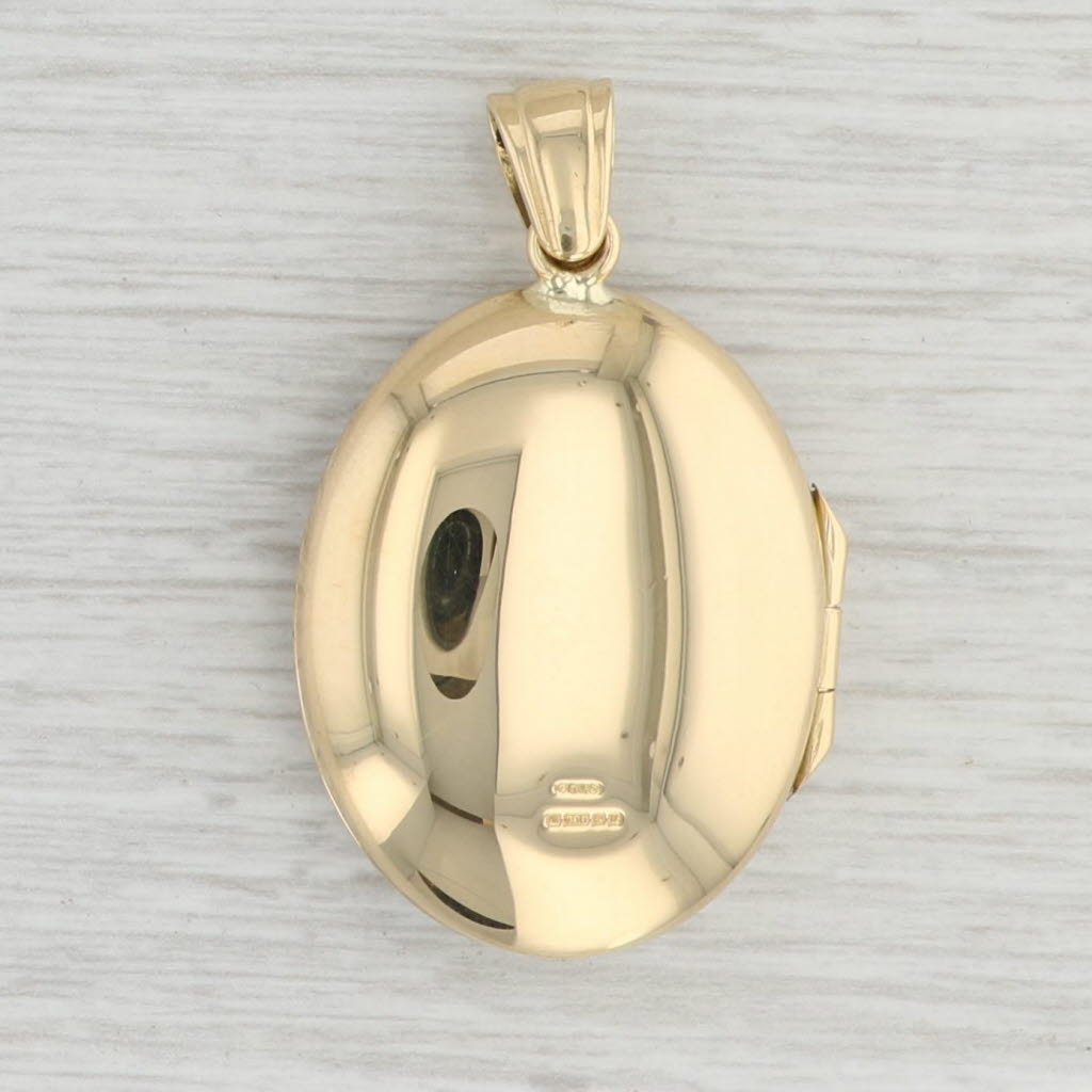 Light Gray Vintage Charles Green & Son Locket Pendant 18k Yellow Gold Enamel Engravable