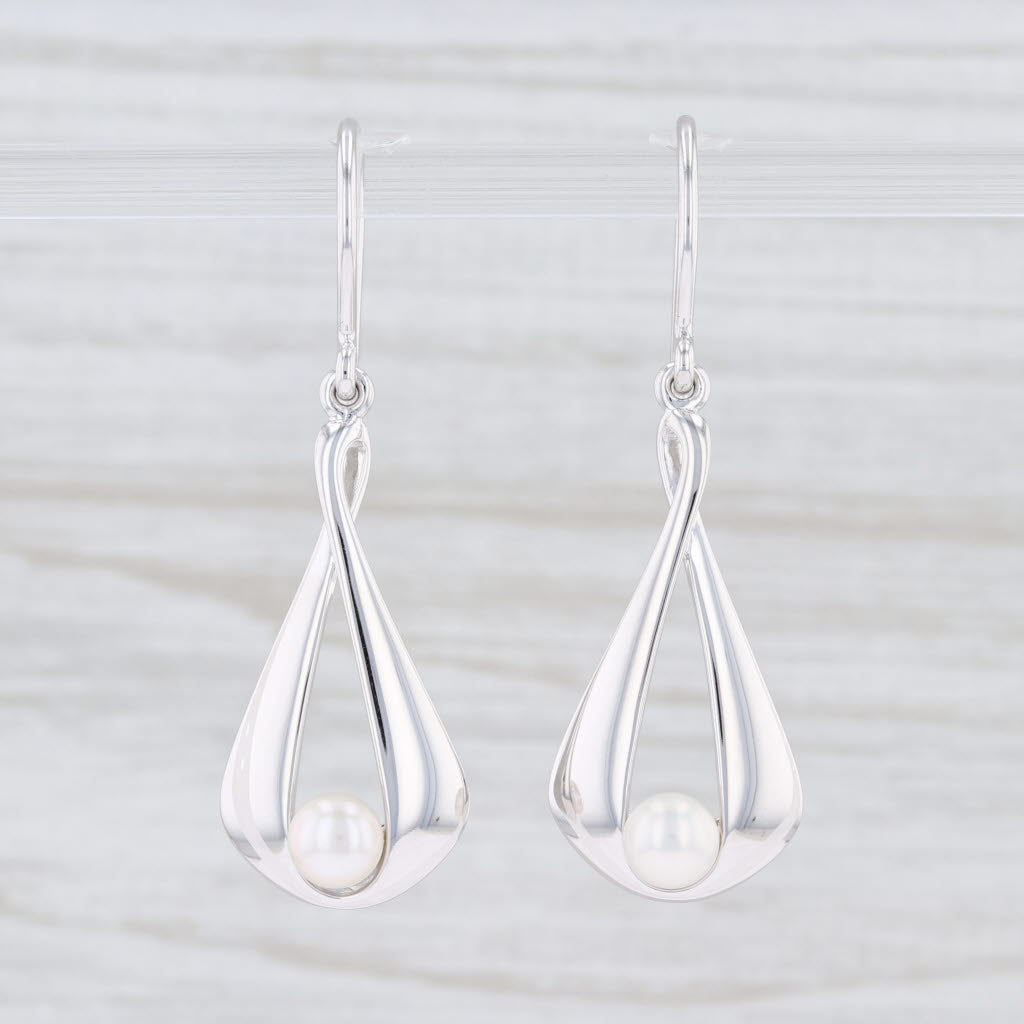 Light Gray New Bastian Inverun Freshwater Pearl Dangle Earrings 24261 Hook Pierced