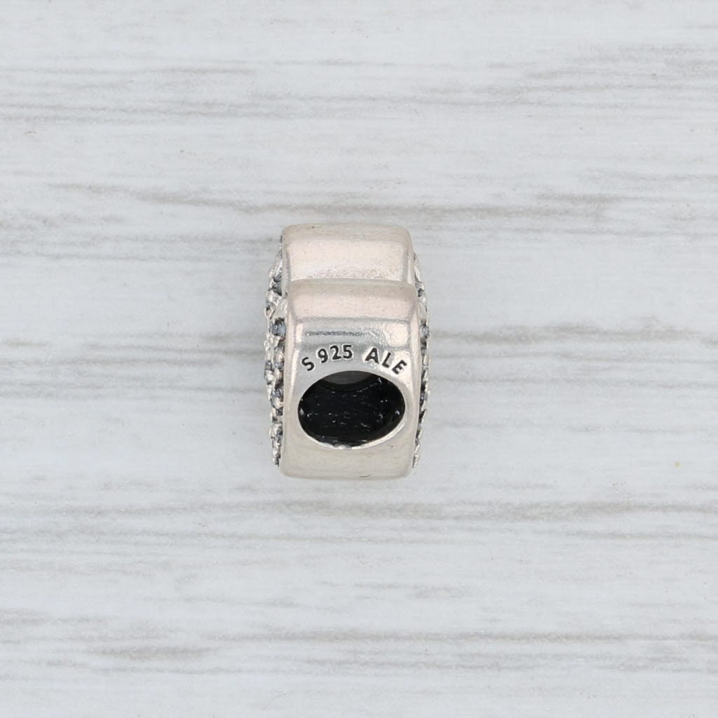 Light Gray New Authentic Pandora Heart of Winter Charm 791996CZ Sterling Silver Snowflake