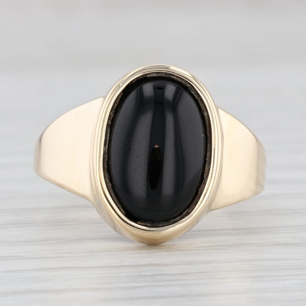 Light Gray Onyx Oval Cabochon Ring 14k Yellow Gold Size 7.5