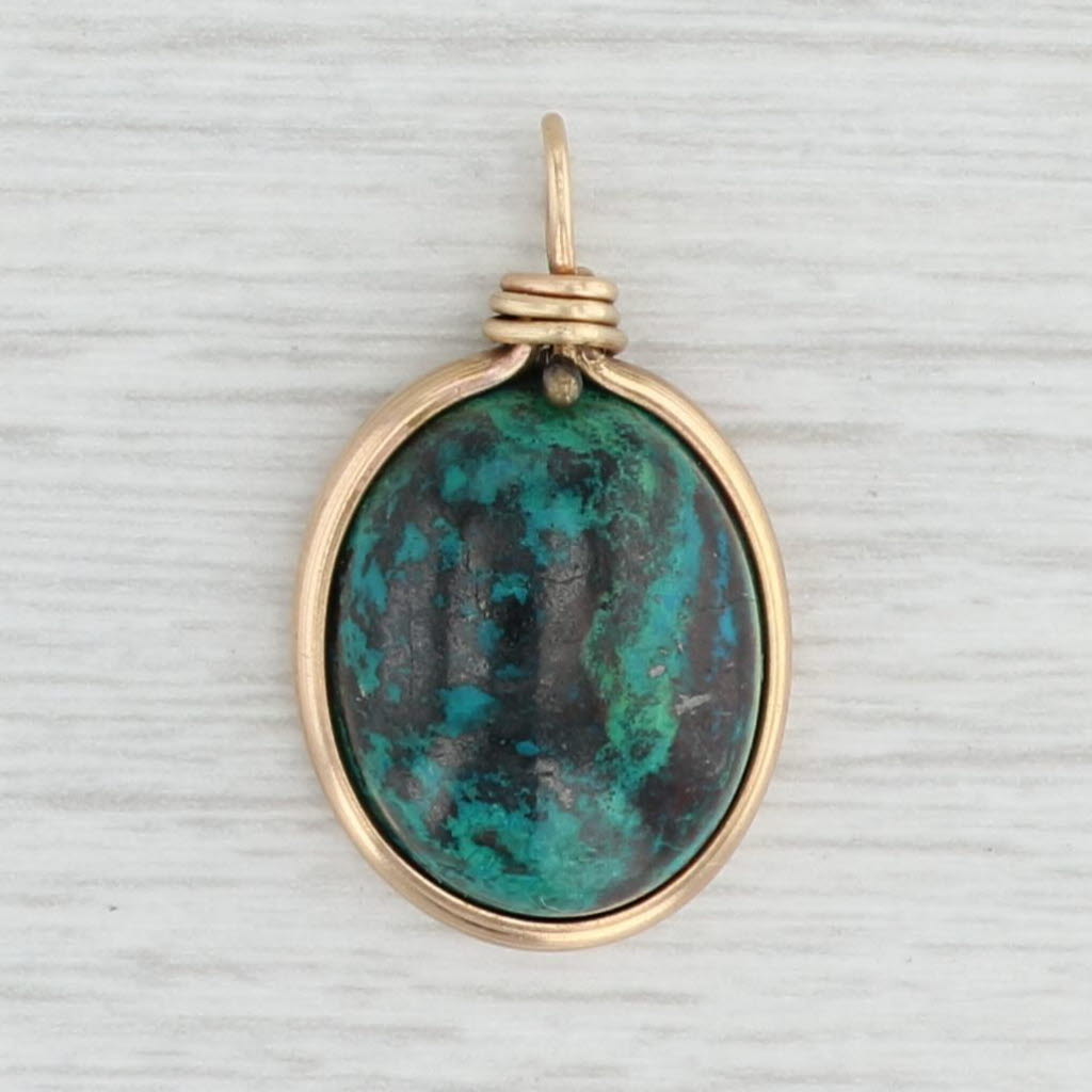 Light Gray Native American Green Stone Pendant 8k Gold Turquoise Malachite Chrysocolla