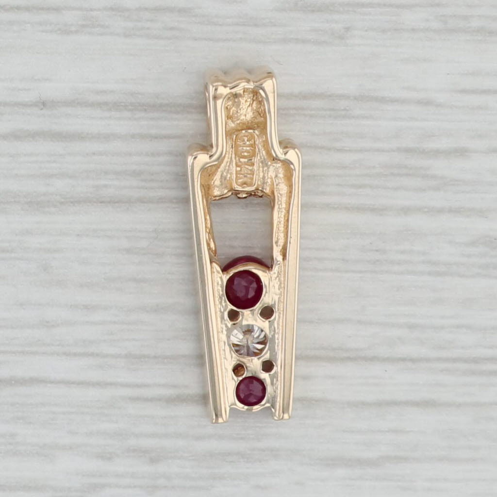 Gray 0.27ctw Ruby Diamond 3-Stone Journey Pendant 14k Yellow Gold