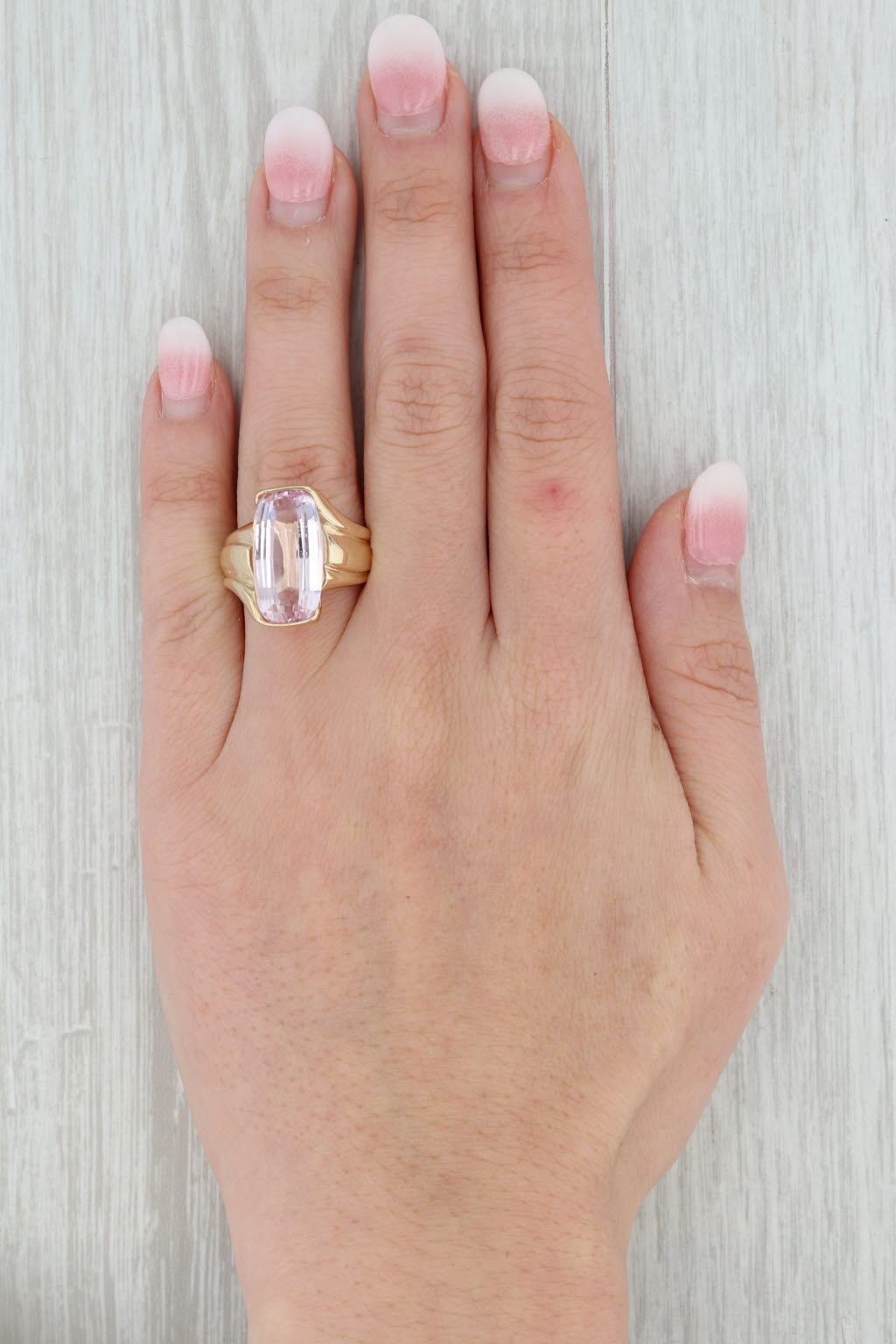 Gray Pink Kunzite Solitaire Ring 14k Yellow Gold Size 5.75 Cocktail