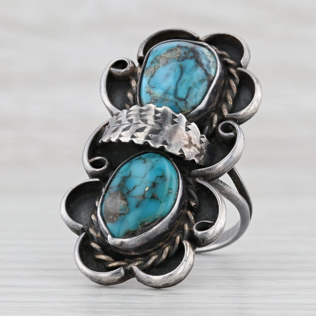 Light Gray Vintage Native American Turquoise Ring Sterling Silver Navajo Jewelry Size 7.5