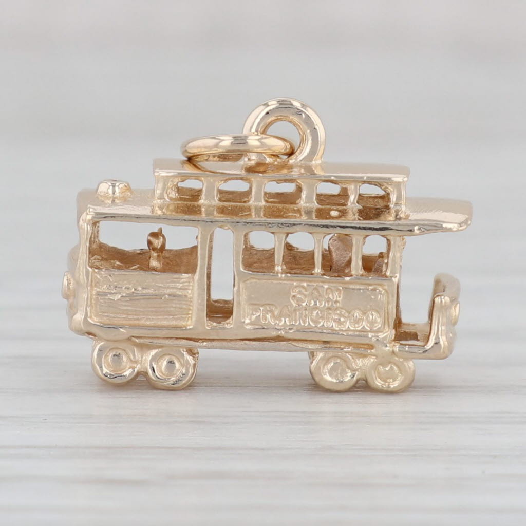 Gray San Francisco Trolley Car Charm 14k Yellow Gold Souvenir Keepsake Pendant