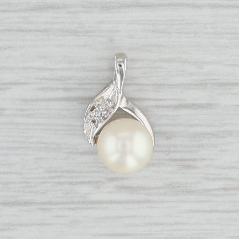 Light Gray Cultured Pearl Diamond Pendant 14k White Gold Small Flower Drop