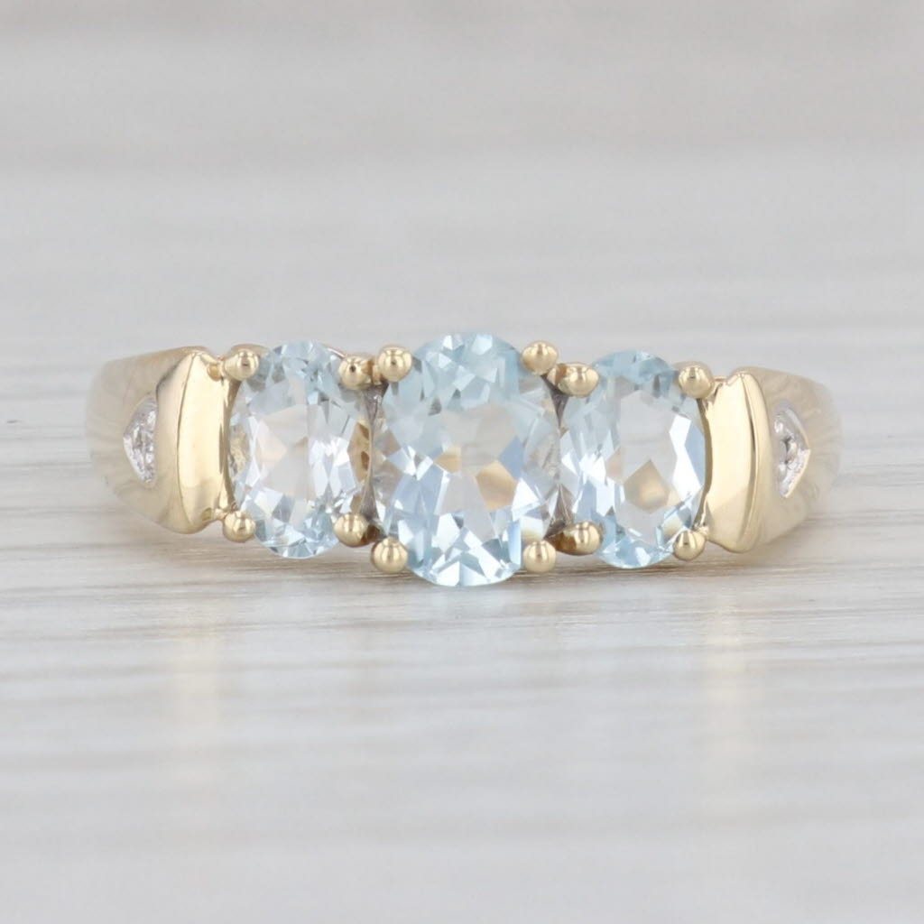 Light Gray 1.50ctw Aquamarine Oval 3-stone Ring 14k Gold Size 9.25 Diamond Heart Accents