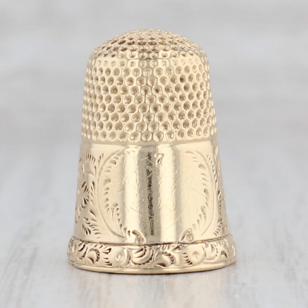 Light Gray Antique Size 7 Floral Thimble 14k Yellow Gold Sewing Collectible Engravable