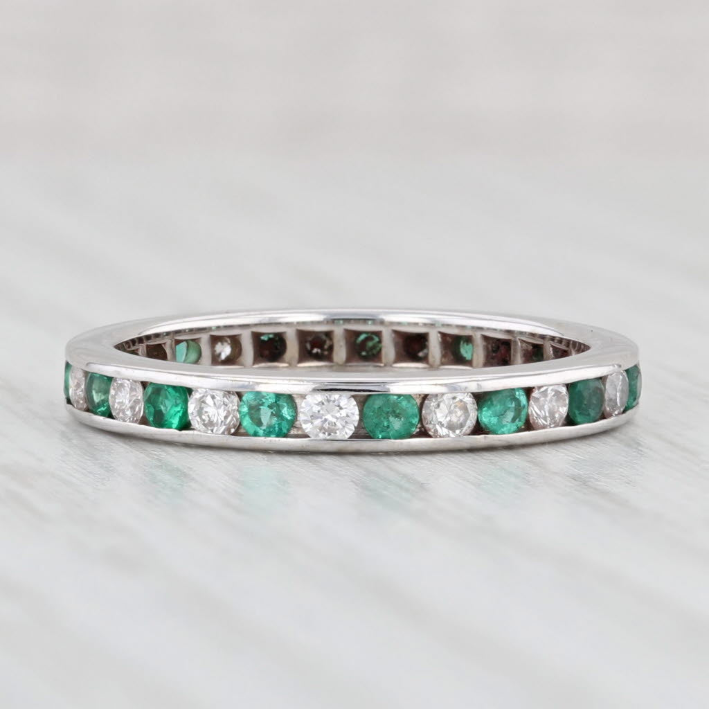 Light Gray 0.90ctw Emerald Diamond Eternity Band 14k White Gold Size 6.75 Wedding Ring