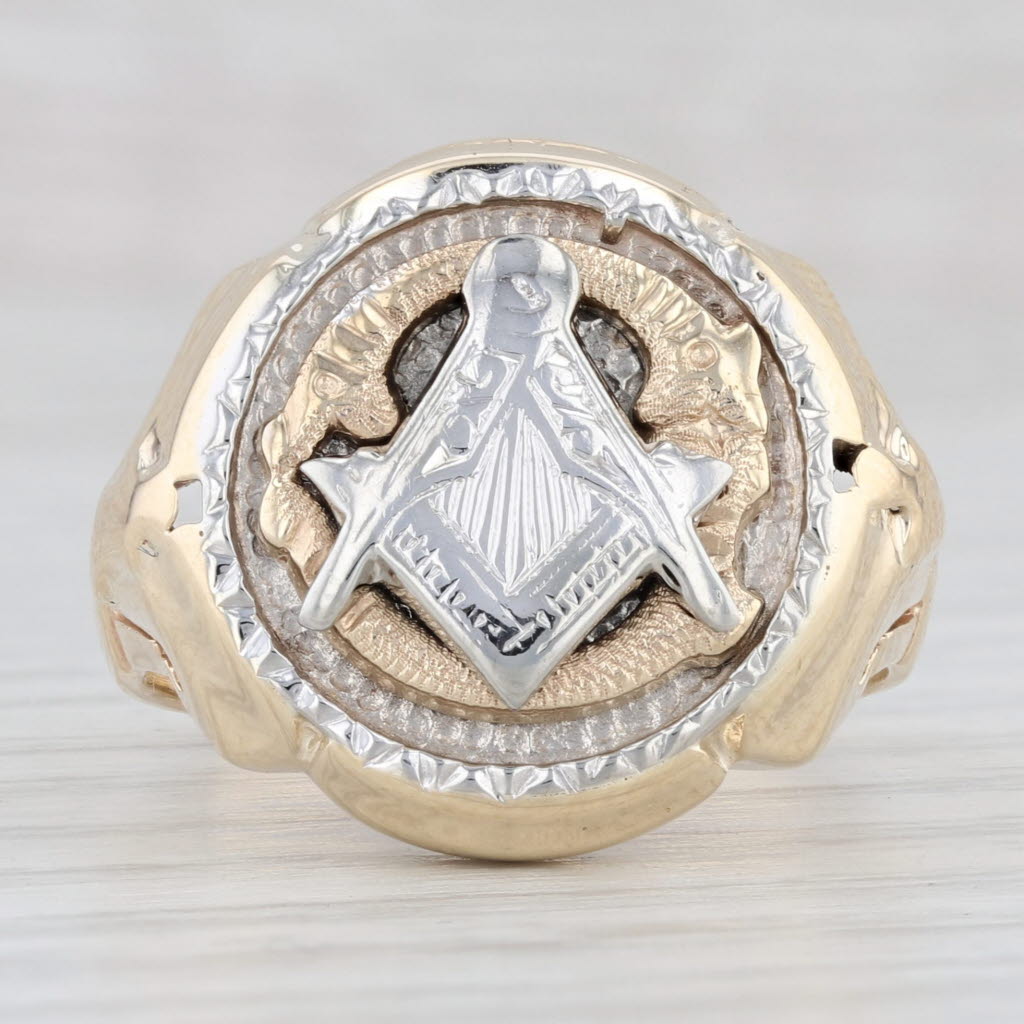 Light Gray Vintage Masonic Blue Lodge Signet Ring 10k Gold Size 9.25 Square Compass