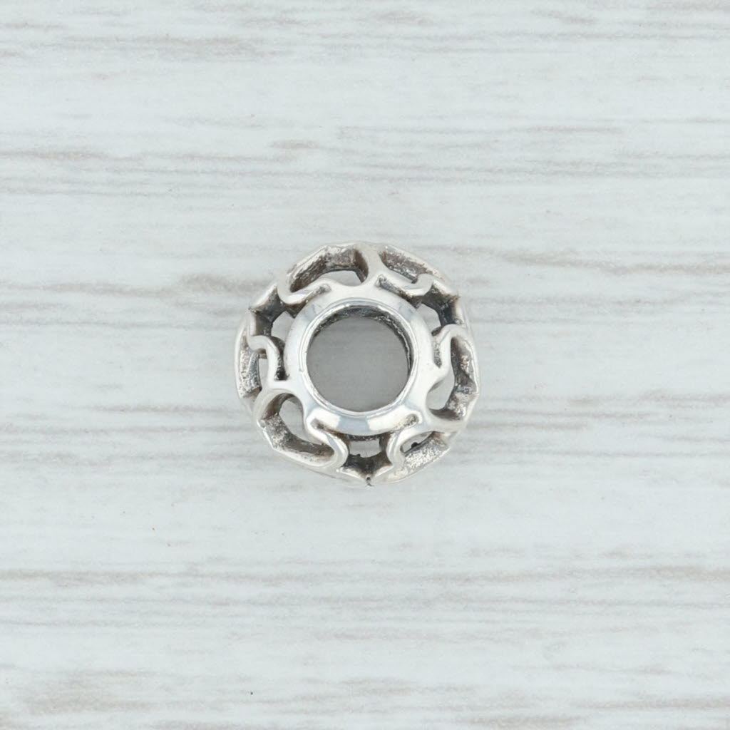 Light Gray New Authentic Pandora Primrose Flower Charm 791489 Sterling Silver Bead