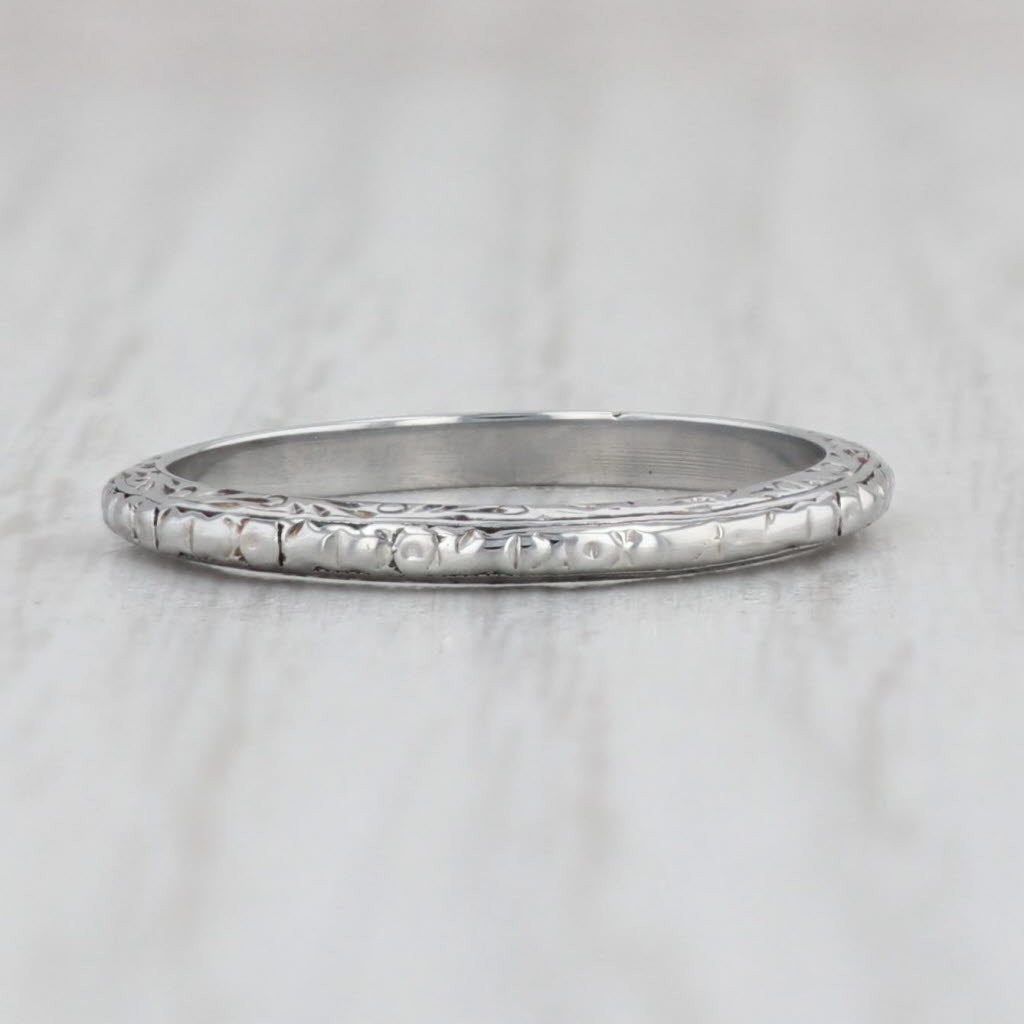 Light Gray Art Deco Floral Wedding Band 18k White Gold Size 4.5 Ring Stackable