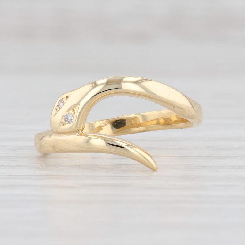 Light Gray Vintage Diamond Eyed Coiled Snake Ring 18k Yellow Gold Size 6.75 Serpent