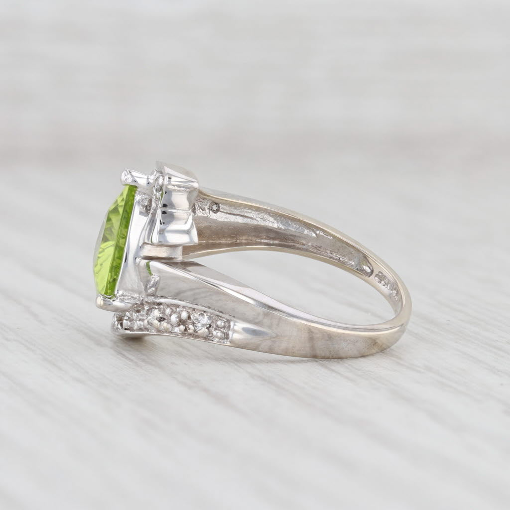 Light Gray 2.08ctw Peridot Diamond Bypass Ring 14k White Gold Size 7 Cocktail